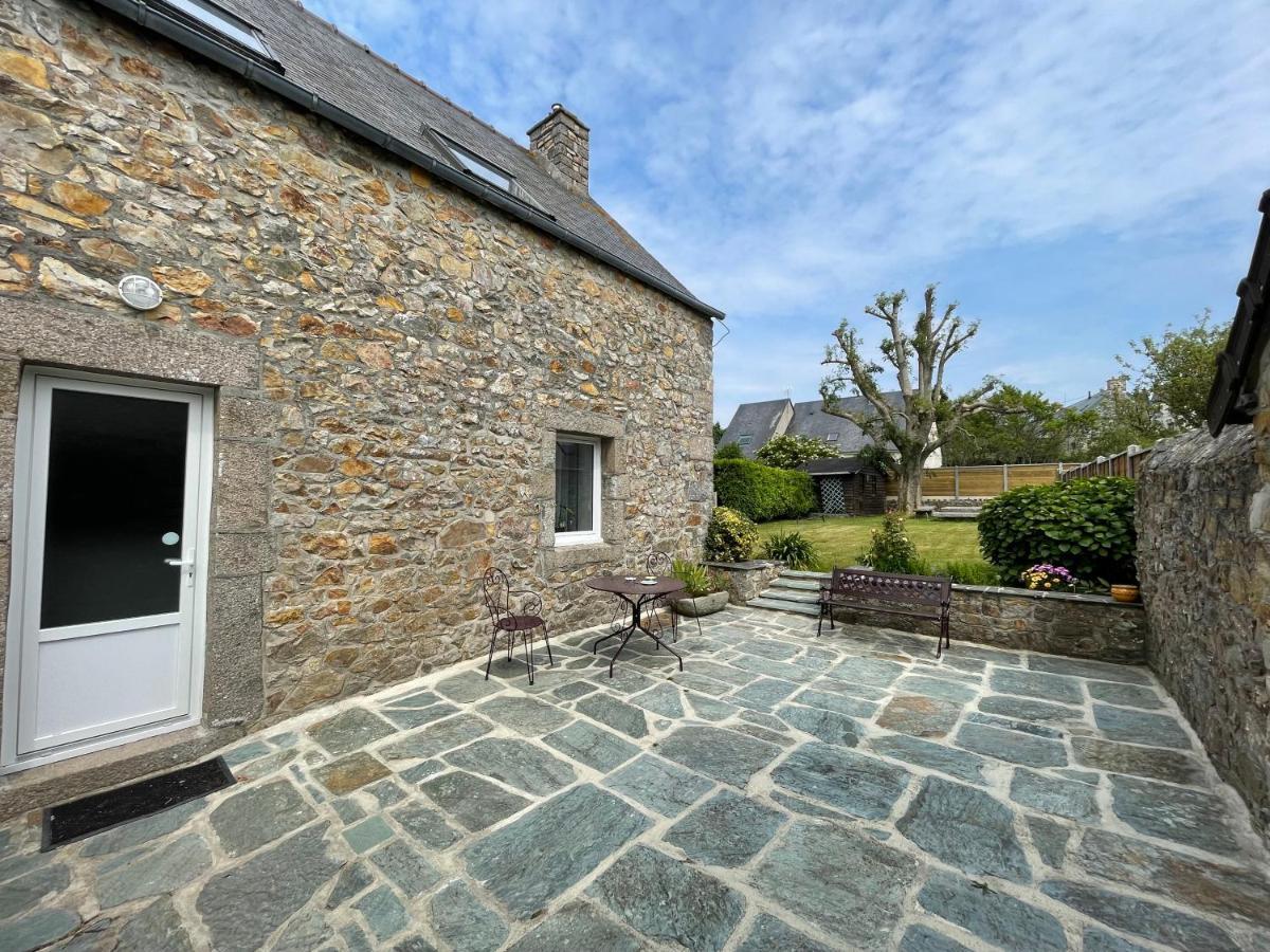 La Maisonnette Les Pieux Exterior photo