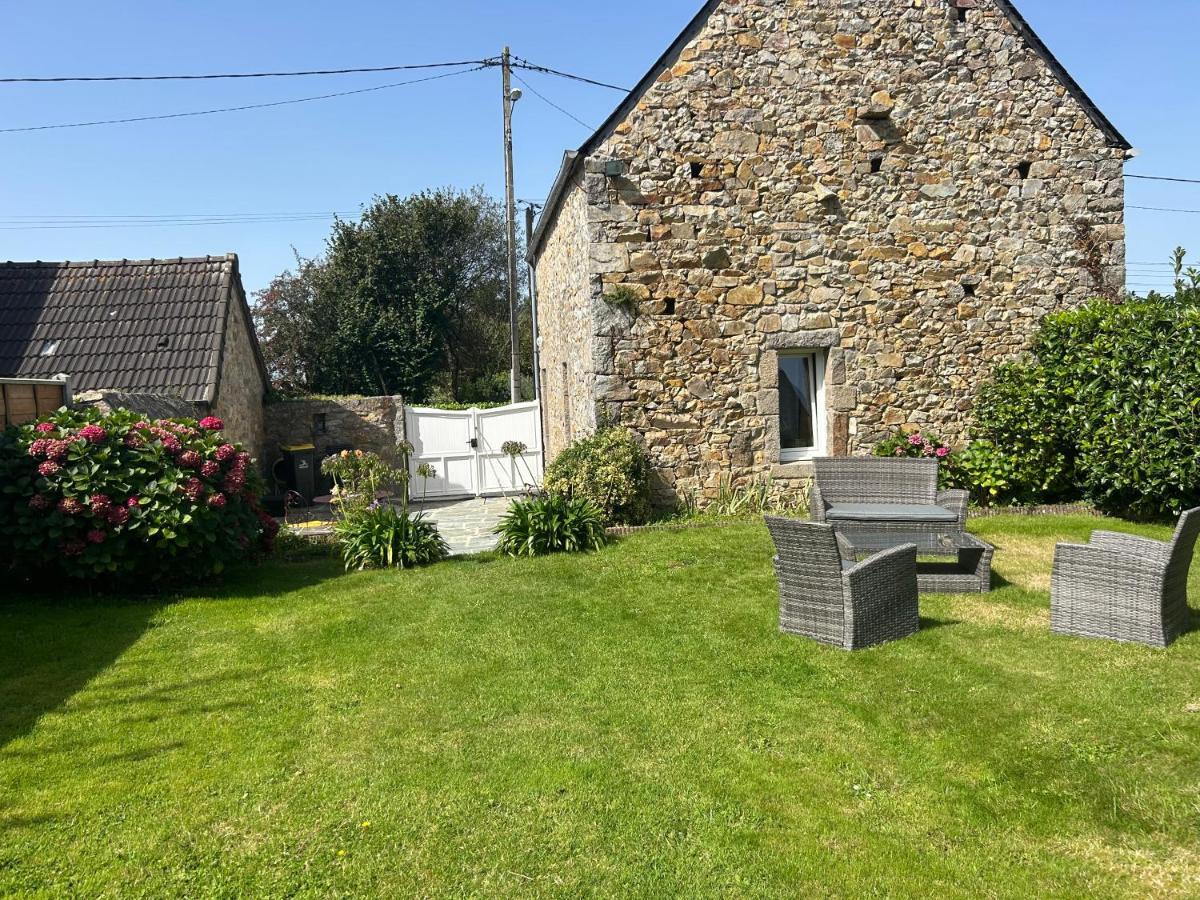 La Maisonnette Les Pieux Exterior photo